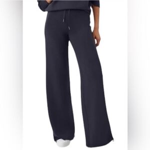 Spanx Airessentials Wide Leg Pants (petite inseam)
